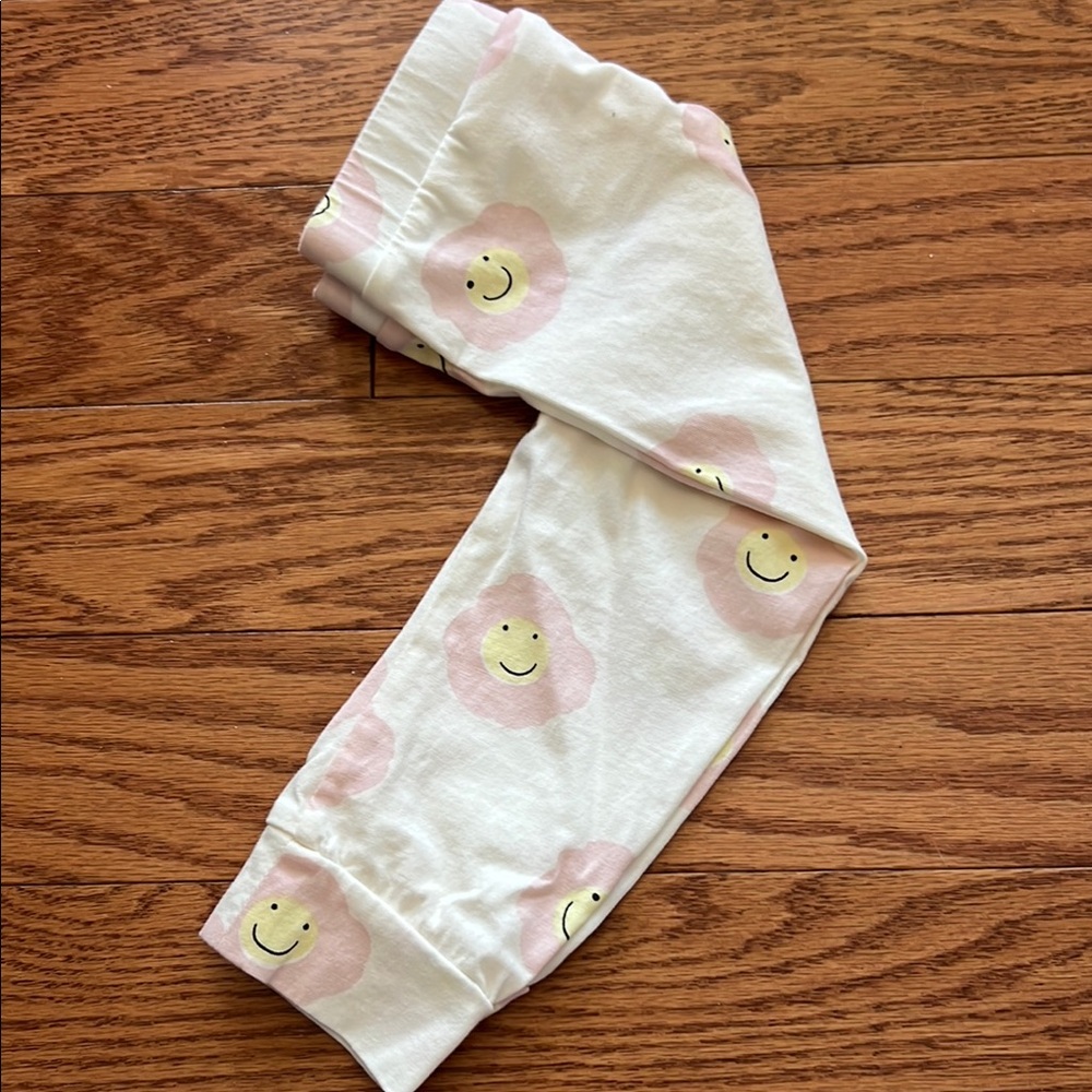 Stella Mccartney leggings with Pink Smiley Flowers